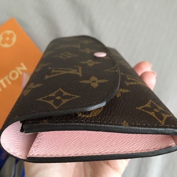 Authentic Louis Vuitton Emilie Wallet - Picture 3 of 7